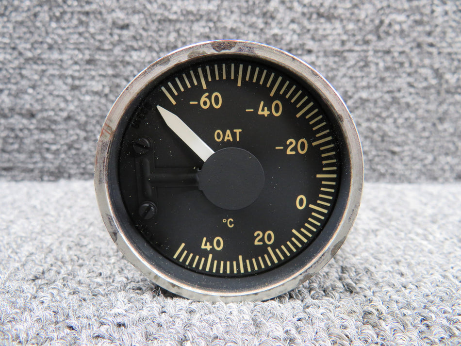 16LC612 (Alt: 27-19126-1) Lewis Outside Air Temperature Indicator