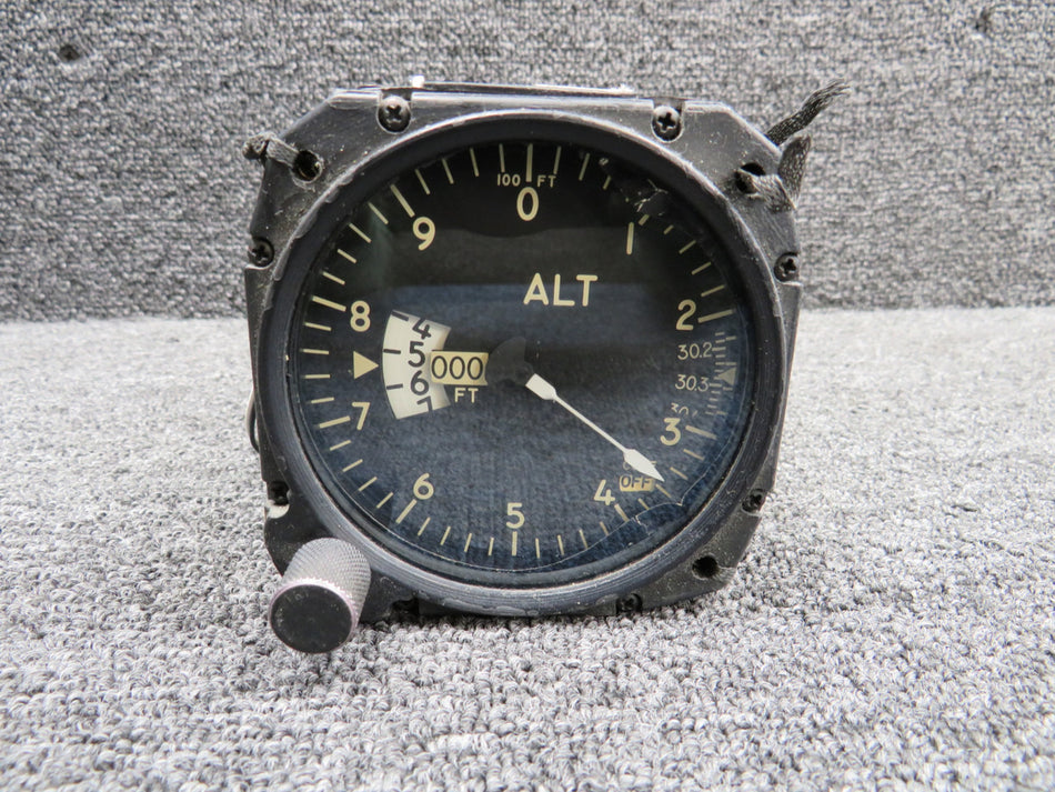 99251-3252013-1101 Bendix Encoding Altimeter Indicator, Lighted (Core)