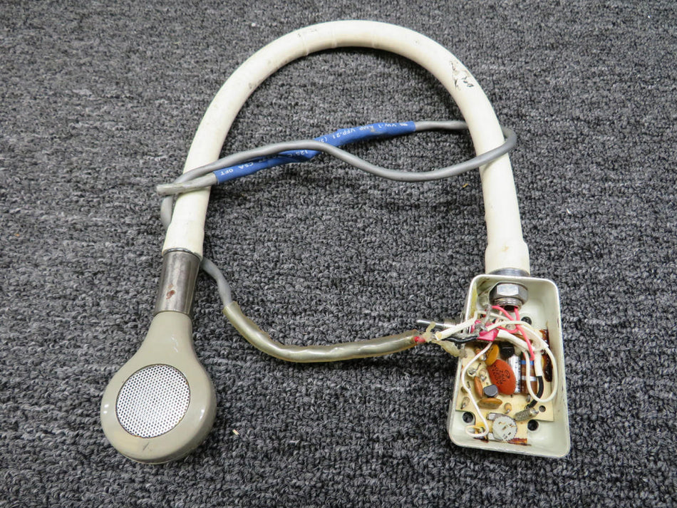 Cessna Aircraft Parts C596503-0101 Cessna Microphone with Switch