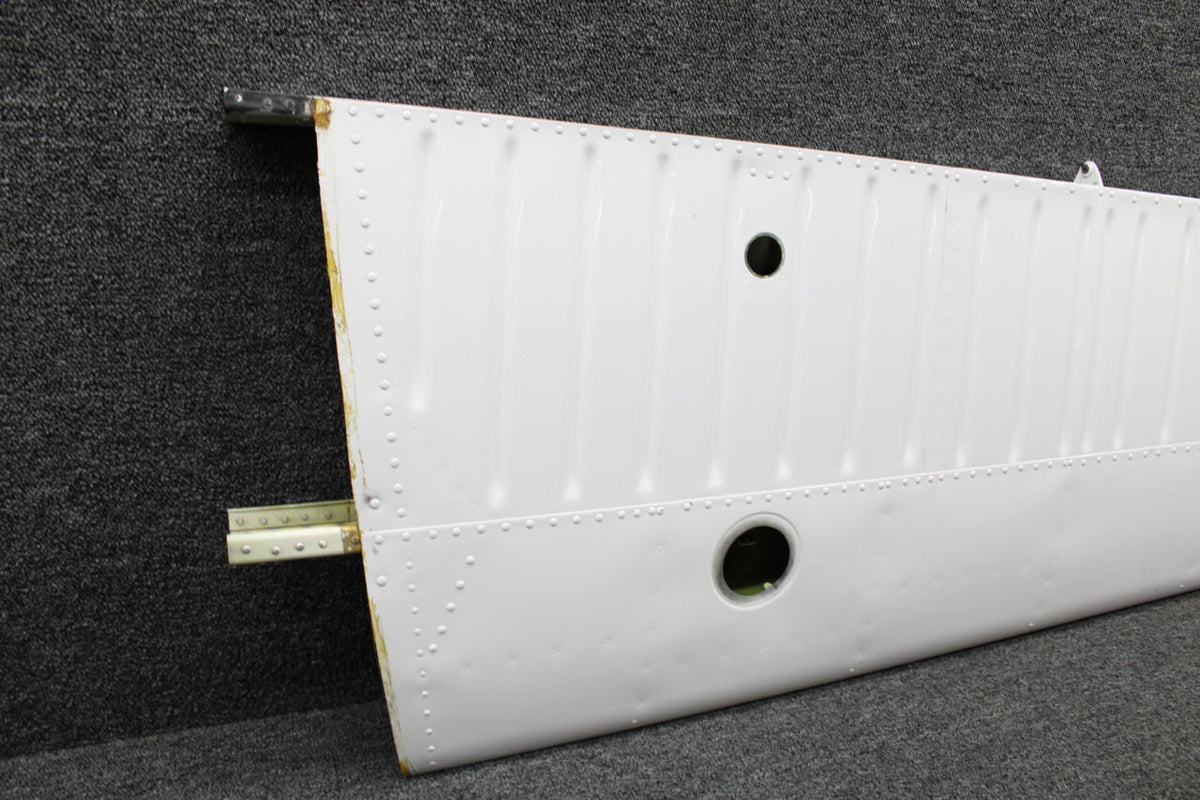 Beechcraft Parts 33-620000-50 Beechcraft A36 RH Horizontal Stabilizer Assembly