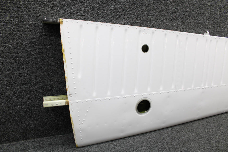 Beechcraft Parts 33-620000-50 Beechcraft A36 RH Horizontal Stabilizer Assembly