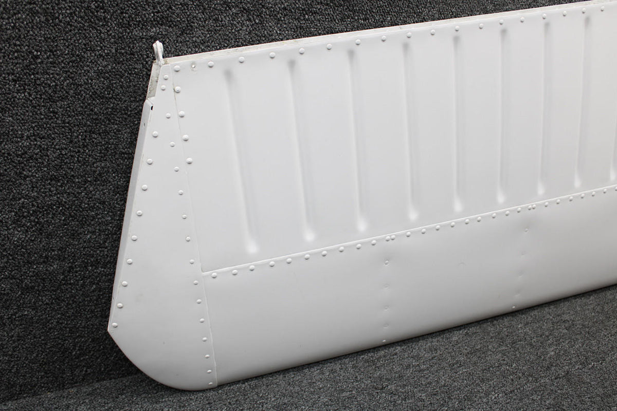 Beechcraft Parts 33-620000-50 Beechcraft A36 RH Horizontal Stabilizer Assembly