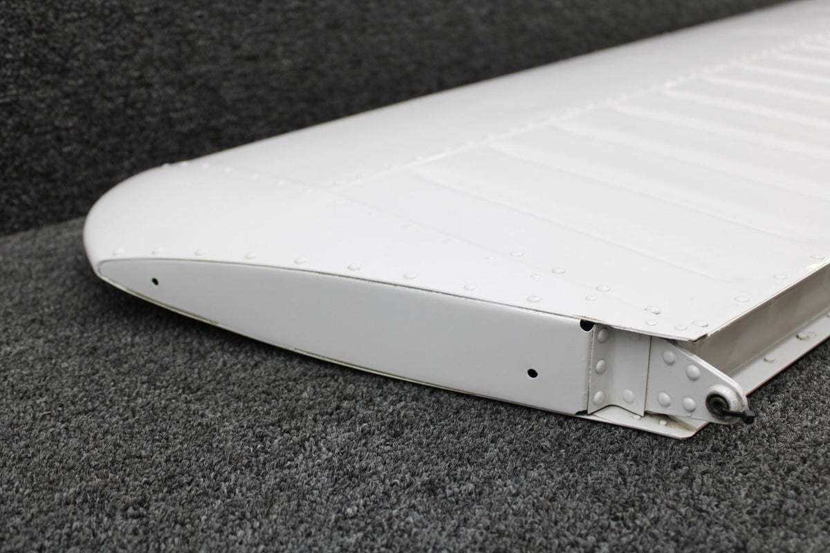Beechcraft Parts 33-620000-50 Beechcraft A36 RH Horizontal Stabilizer Assembly
