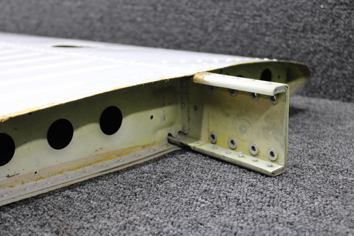 Beechcraft Parts 33-620000-50 Beechcraft A36 RH Horizontal Stabilizer Assembly