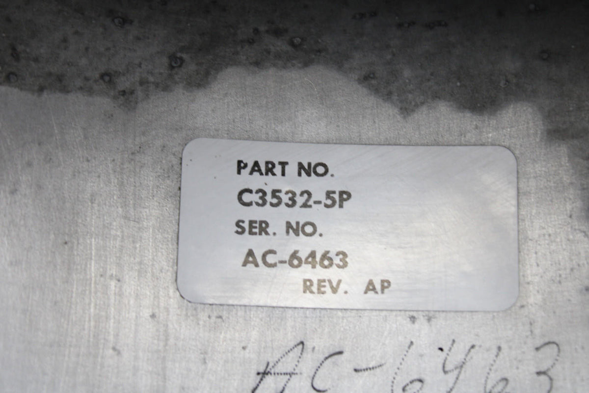 Hartzell C3532-5P, C2294-1 Hartzell 3 Blade Spinner Dome with Aft Bulkhead