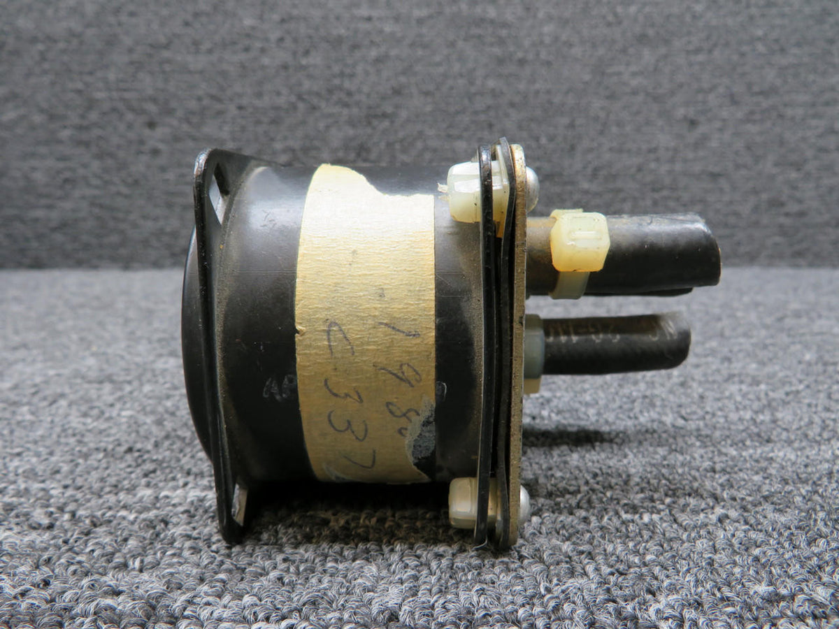 Airborne 1G2-22 (Alt: C668542-0102) Airborne Suction Indicator