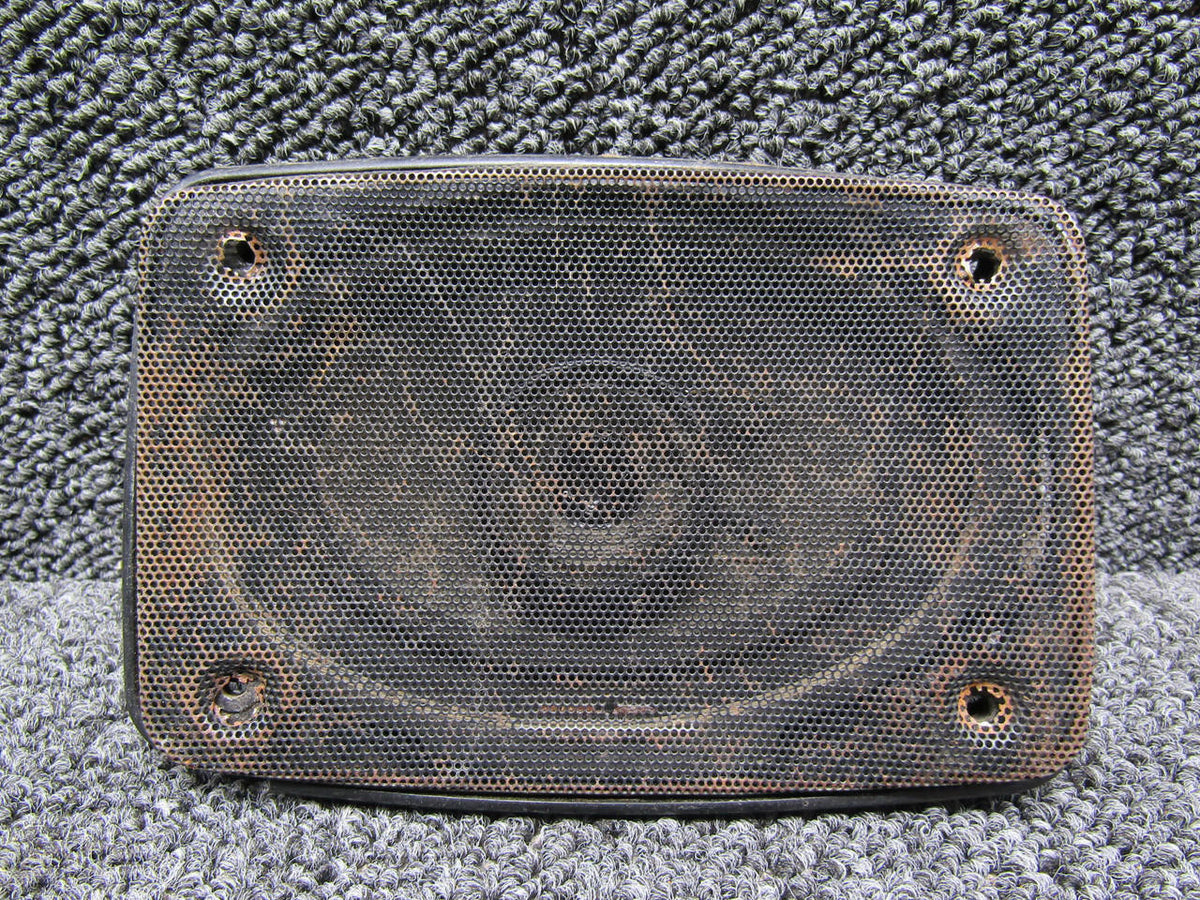 Clarion SRC4620 Clarion Coaxial 2 Way Speaker (Cracked Cover)