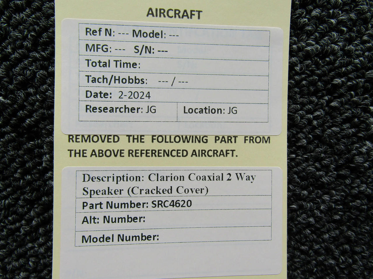 Clarion SRC4620 Clarion Coaxial 2 Way Speaker (Cracked Cover)