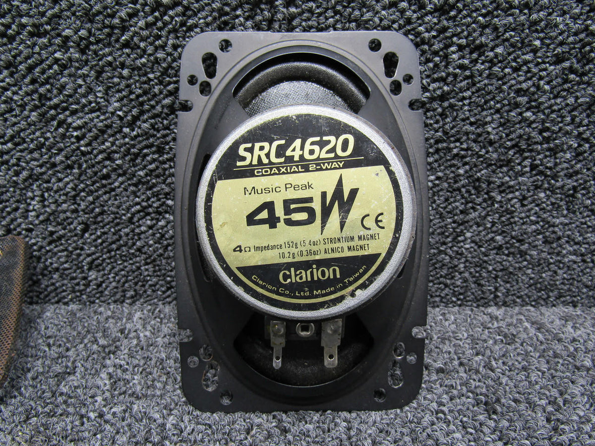 Clarion SRC4620 Clarion Coaxial 2 Way Speaker (Cracked Cover)