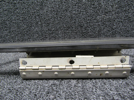 Beechcraft 101-420080-2 Beechcraft King Air 200 Right Hand Storm Window