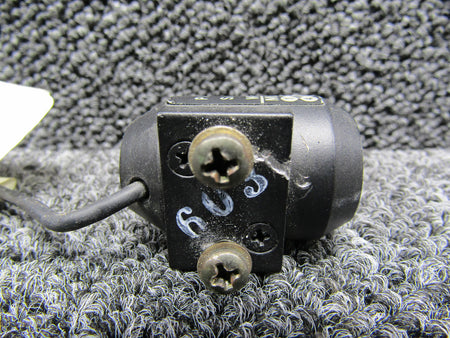 Universal Navigation Corp. 16101 Universal Navigation Corporation CVR Area Microphone
