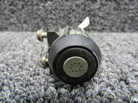 Universal Navigation Corp. 16101 Universal Navigation Corporation CVR Area Microphone