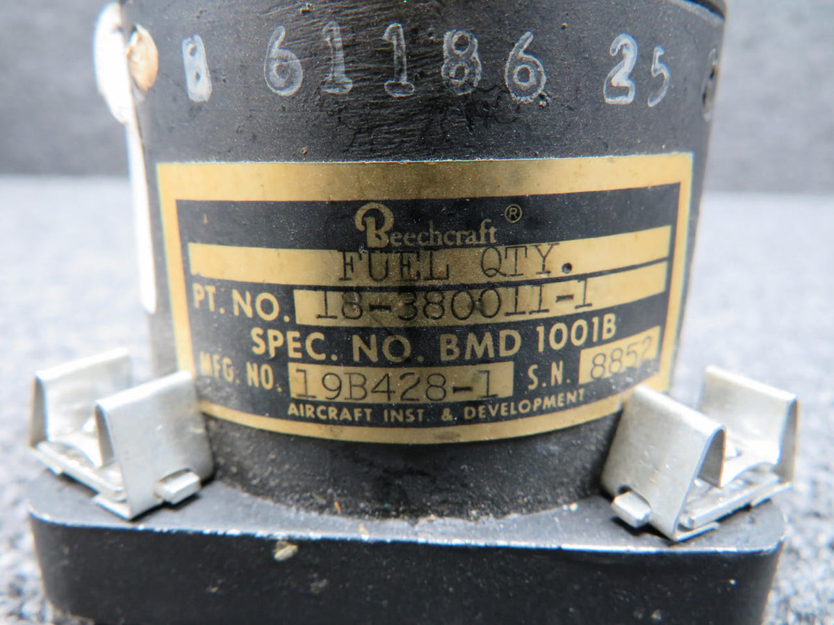 AID 19B428-1 (Alt: 18-380011-1) AID Fuel Quantity Indicator (Loose Parts) (Core)