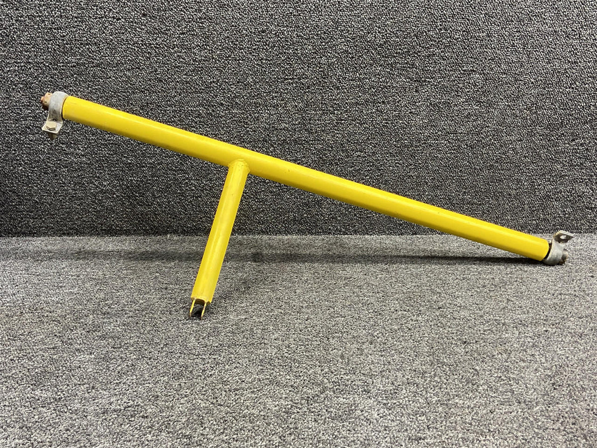 Air Tractor 80067-10 Air Tractor AT-401 Gate Box Control Torque Tube (Minor Corrosion)