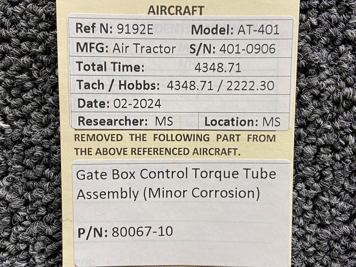 Air Tractor 80067-10 Air Tractor AT-401 Gate Box Control Torque Tube (Minor Corrosion)