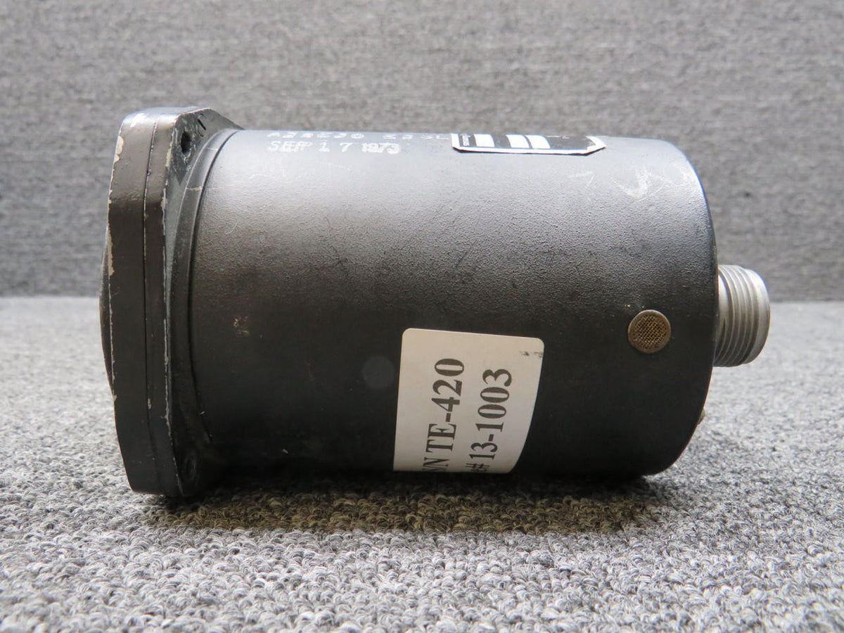 Instruments Inc 511-4-3 (Alt: 96-380014-3) Instruments Inc. Dual Tachometer Indicator (Worn Face)