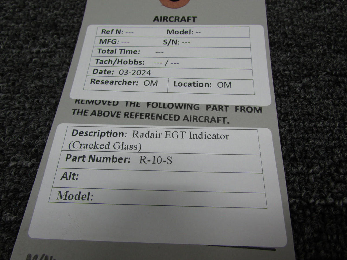 Radair R-10-S Radair Exhaust Gas Temperature Indicator (Cracked Glass)
