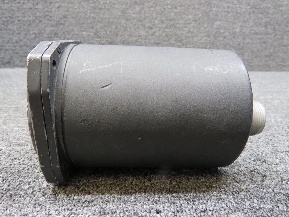Instruments Inc 511-06 (Alt: C668017-0106) Instruments Inc. Dual Tachometer Indicator (Worn Face)