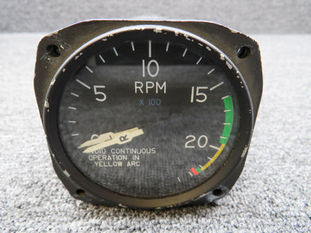 Castleberry C668017-016 Castleberry Dual Tachometer Indicator (Worn Face)