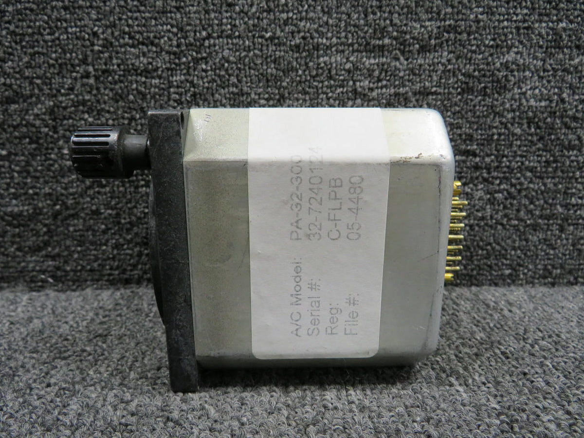 King Radio 066-3017-00 King Radio KI-22500 ADF Indicator (Grey Body)