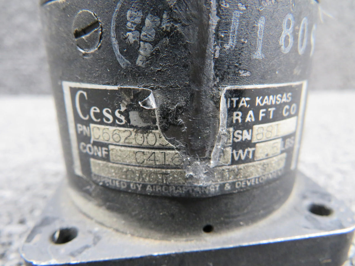 AID C662005-0101 A.I.D Dual Auxiliary Fuel Indicator (Worn and Chipped Paint)