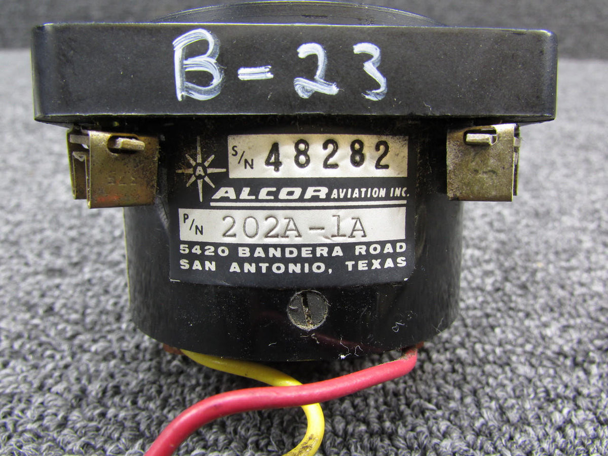 Alcor 202A-1A Alcor Exhaust Gas Temperature Indicator with Yellow Indicator Needle