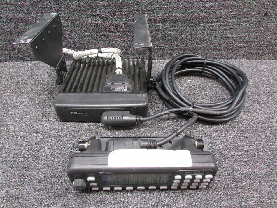 Motorola M01HX+832W Motorola MS2000 VHF Radio