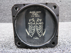 CM2646L3 Aircraft Instruments Dual Auxiliary Fuel Indicator (Scratched Casing)