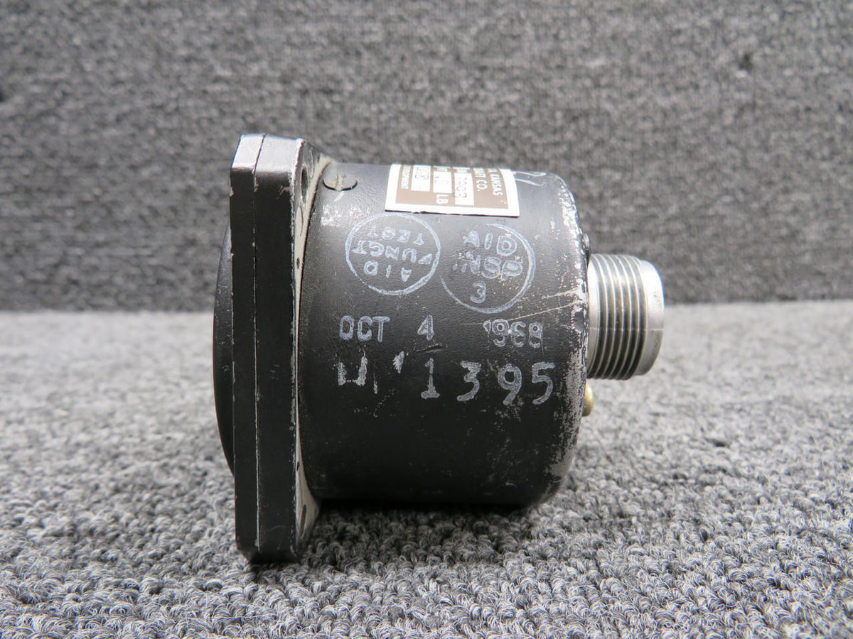 Aircraft Instruments CM2646L3 Aircraft Instruments Dual Auxiliary Fuel Indicator (Scratched Casing)