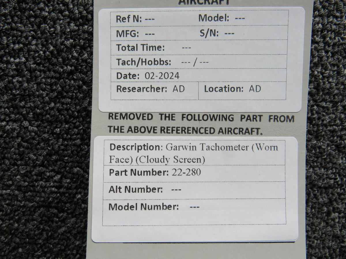 Garwin 22-280 Garwin Dual Tachometer Indicator (Worn Face) (Cloudy Screen)