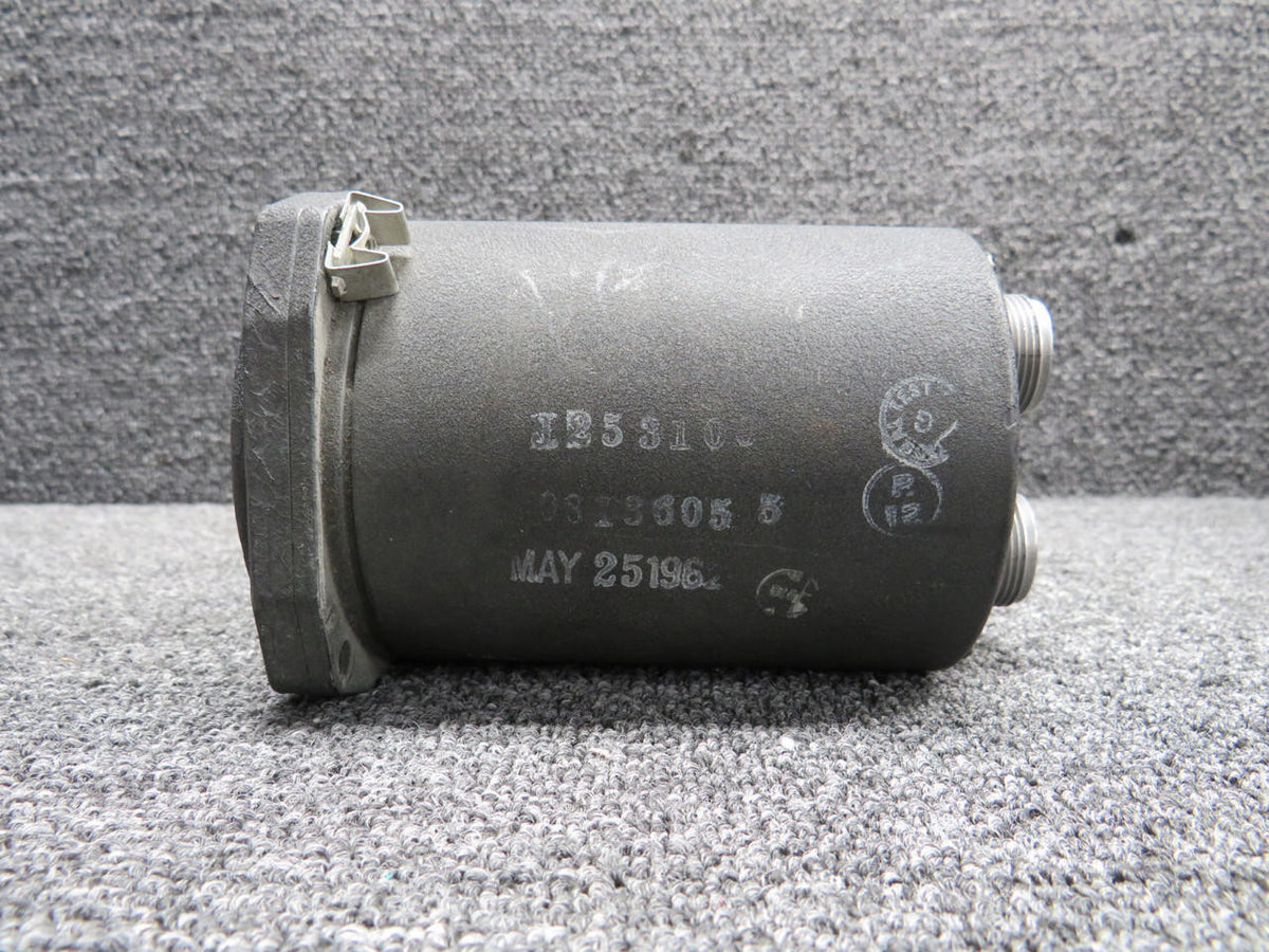 Garwin 22-280 Garwin Dual Tachometer Indicator (Worn Face) (Cloudy Screen)