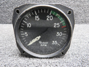 8DJ19ABE-3 General Electric Dual Tachometer Indicator (Worn Face)
