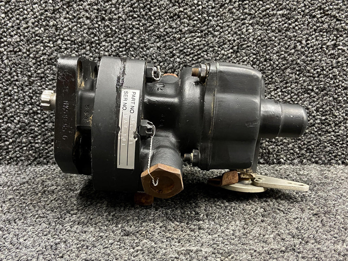 Hamilton Standard 4G10-21 Pratt & Whitney R-1340-AN-1 Hamilton Standard Propeller Governor (Core)