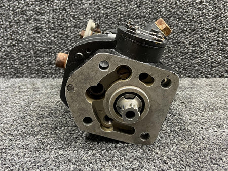Hamilton Standard 4G10-21 Pratt & Whitney R-1340-AN-1 Hamilton Standard Propeller Governor (Core)