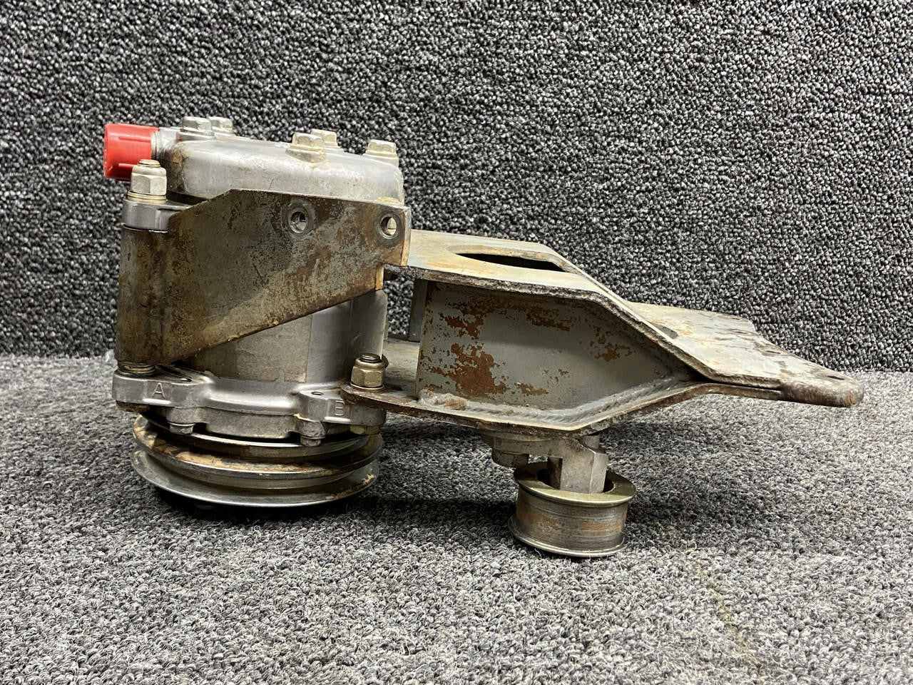 SD-505 Sanden Air Conditioning Compressor with Mounting Brackets