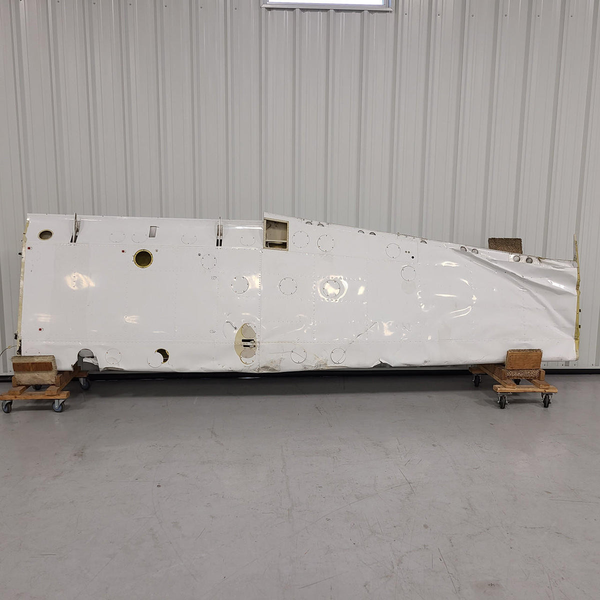Cessna Aircraft Parts 0722000-26 Cessna 182S Wing Structure Assembly RH (Core)