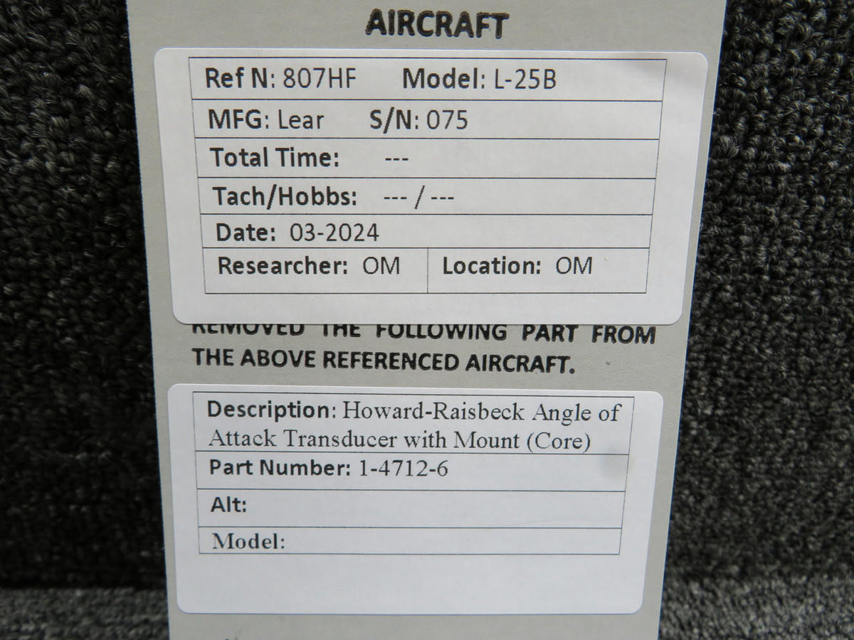 Howard-Raisbeck 1-4712-6 Howard-Raisbeck Angle of Attack Transducer with Mount (Core)
