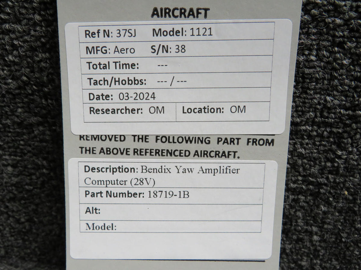 Bendix 18719-1B Bendix Yaw Amplifier Computer (28V)