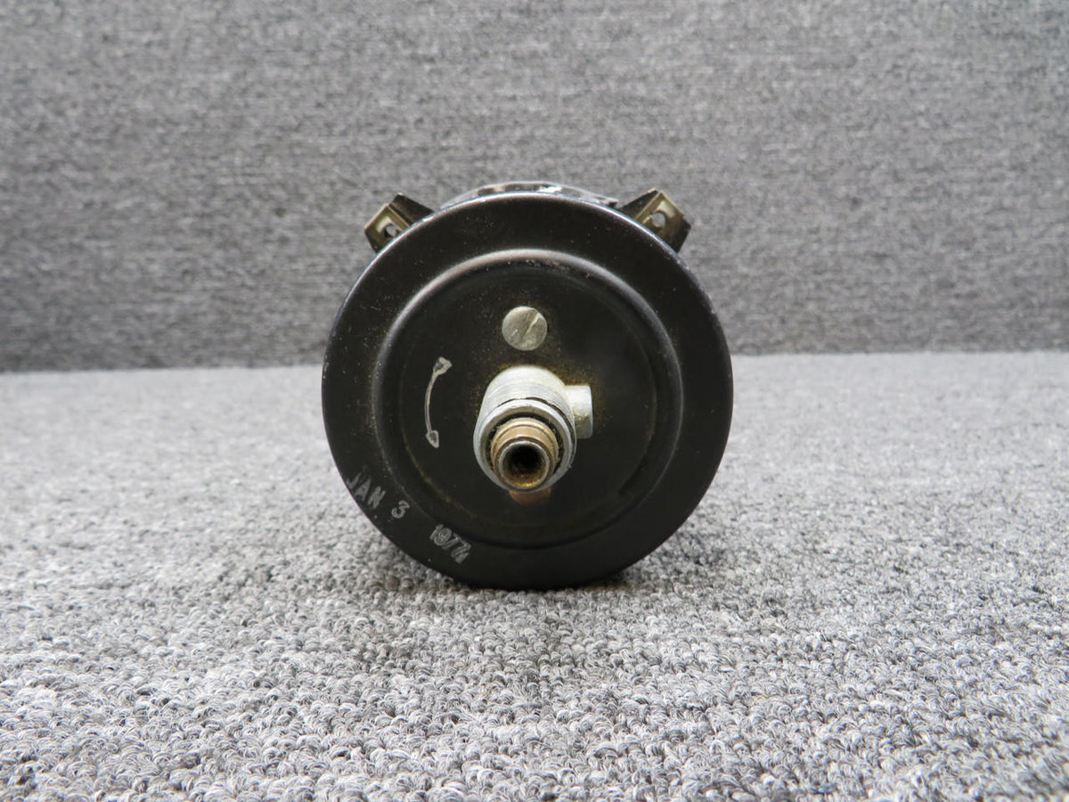 Stewart-Warner 828640 Stewart-Warner Recording Tachometer Indicator (Hours: 2486.70)