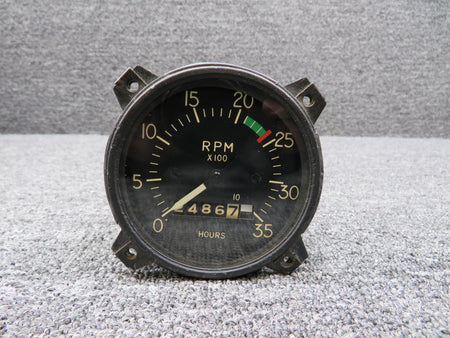 Stewart-Warner 828640 Stewart-Warner Recording Tachometer Indicator (Hours: 2486.70)