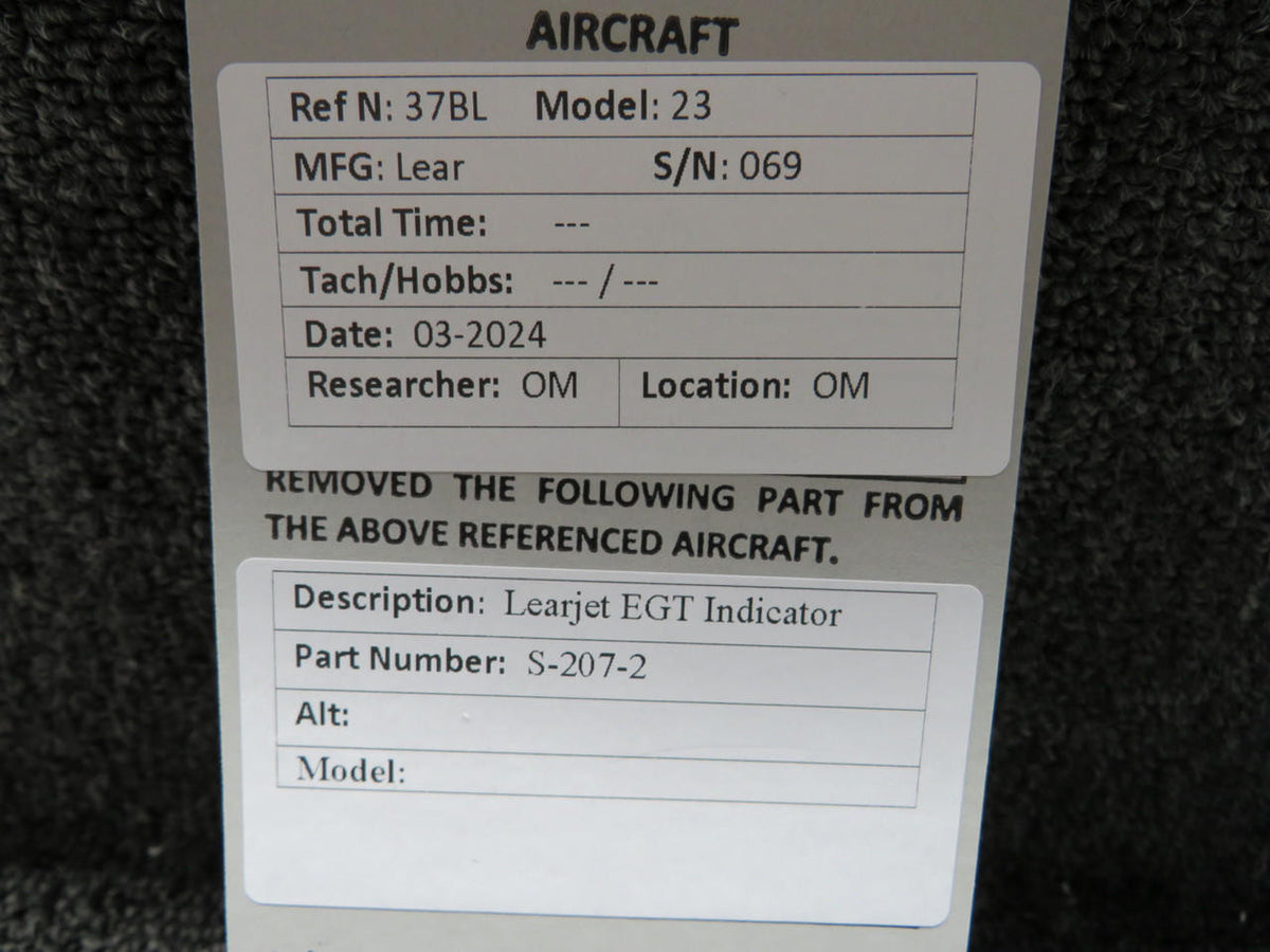 Learjet S-207-2 Learjet Exhaust Gas Temperature Indicator