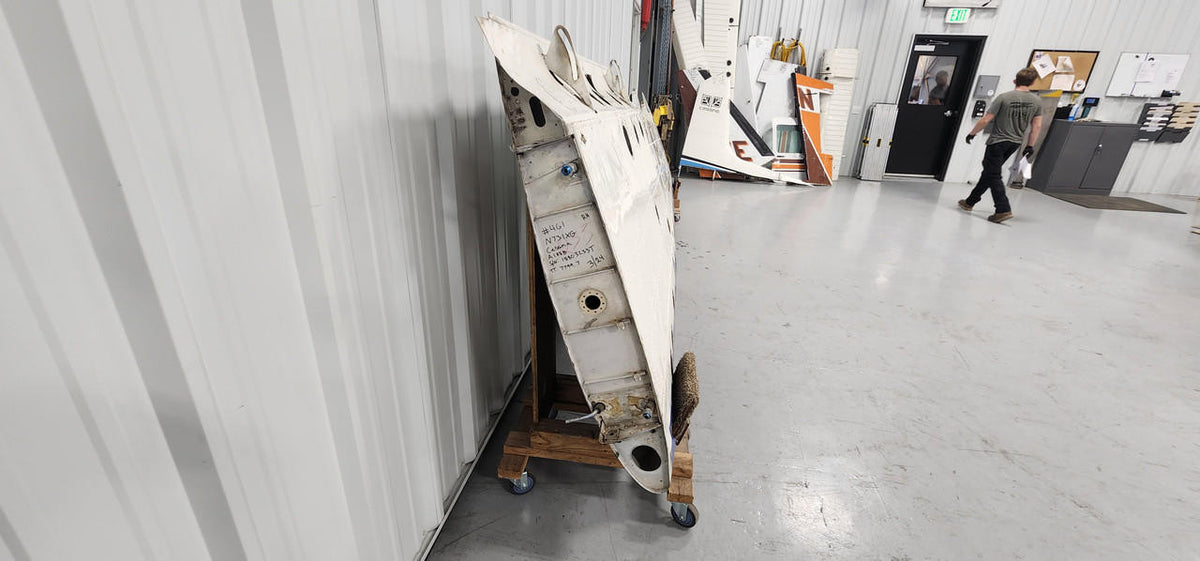 Cessna Aircraft Parts 1620004-29 (Weu: 1620004-32) Cessna A188B Wing Structure RH