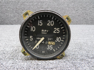 RT-11 AC Recording Tachometer Indicator (Hours: 2942.39) (Worn Face)
