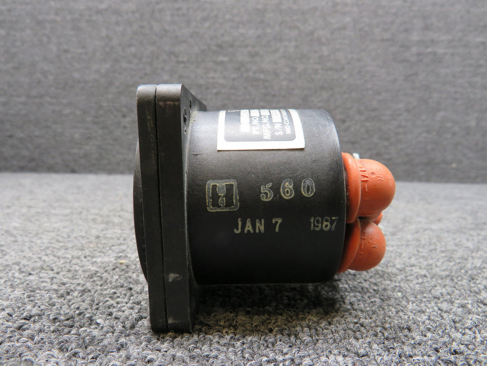MD-110-1 (Alt: 114-380032-1) Mid-Continent Instrument DC Voltage Indicator