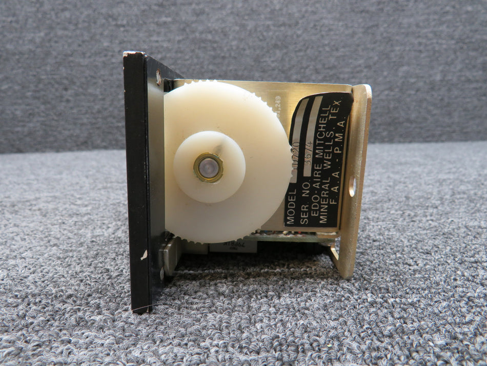 1D720 Edo-Aire Autopilot Command Console (Worn Face) (14V)