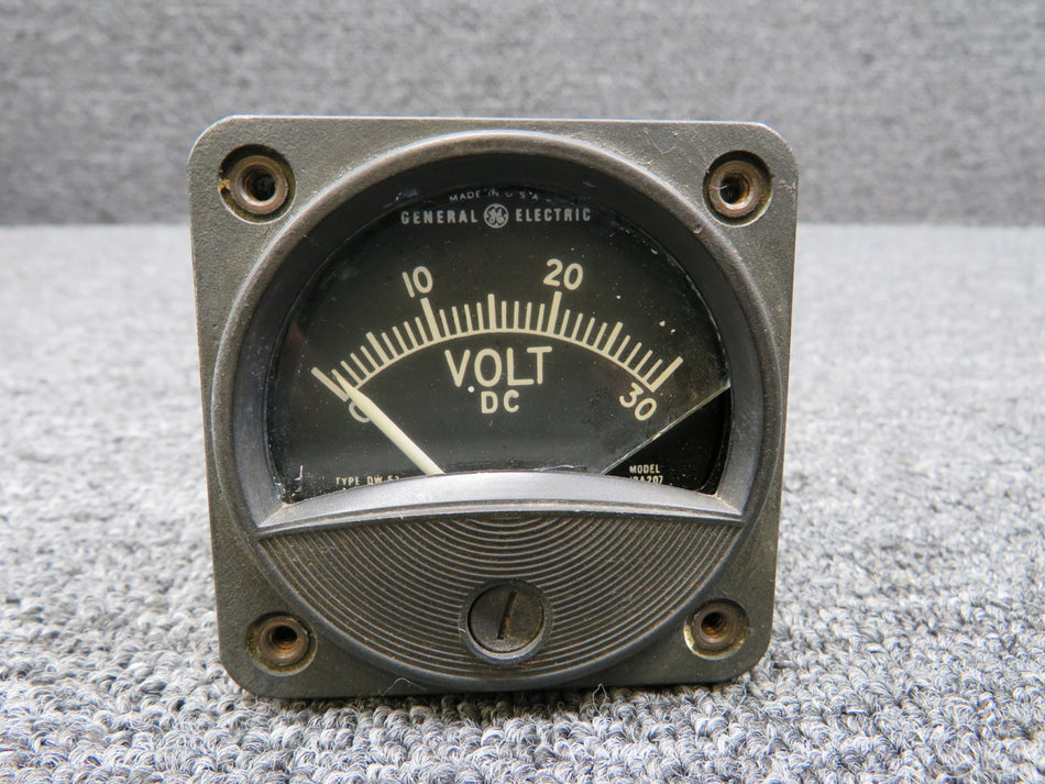 8DW53VBA207 (Alt: 3883035-507) GE DC Volt Indicator (Range: 0-30V) (Loose Face)