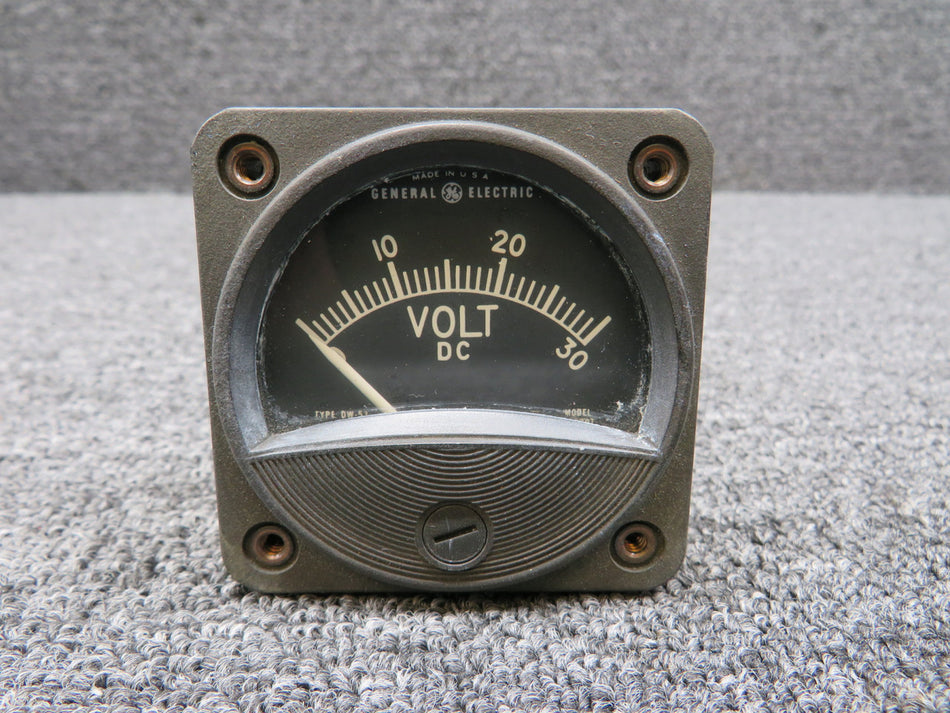 8DW53VBA207 (Alt: 3883035-507) General Electric DC Volt Indicator (Range: 0-30V)