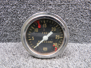 427153 Stewart-Warner Fuel Pressure Indicator (Worn)