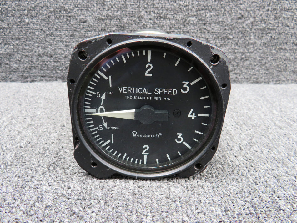 30040-1175 (Alt: 101-380033-1) Aerosonic Vertical Speed Indicator