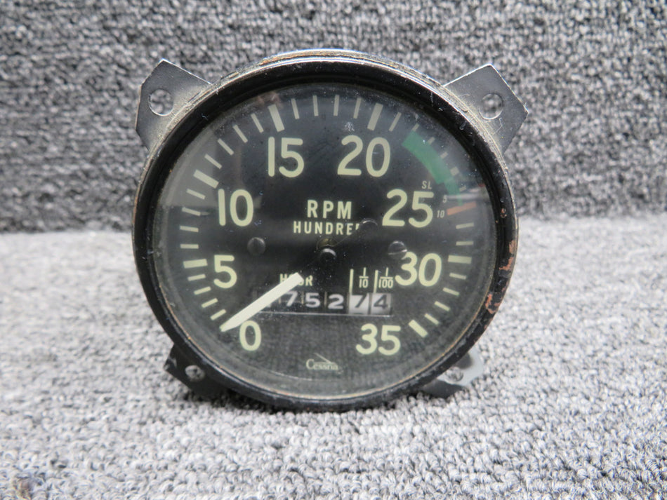 819945 Stewart Warner Recording Tachometer (1752.74 Hours) (Loose Parts)